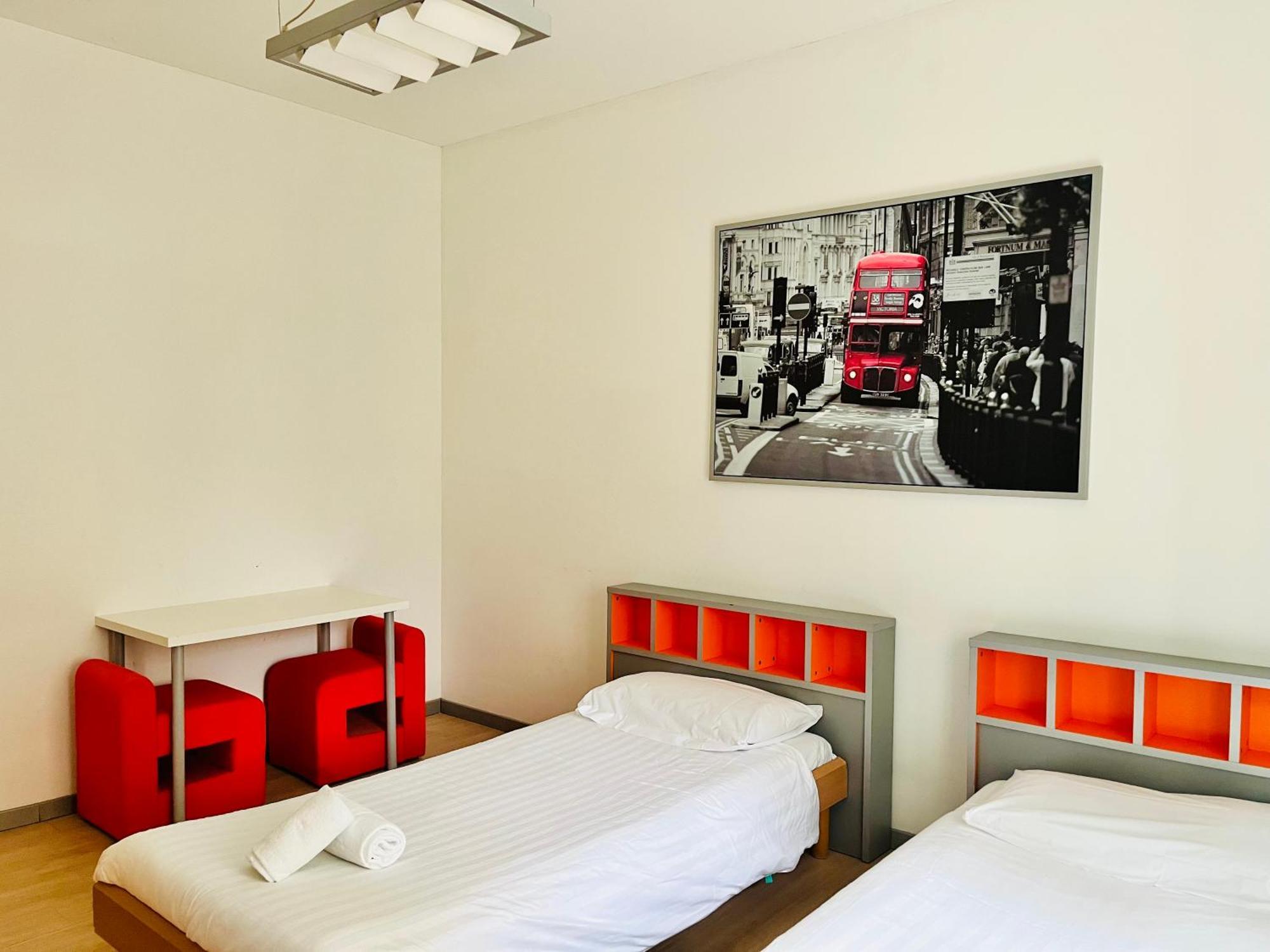 Guesthouse University By Lr - Self Check In Lugano Exterior photo