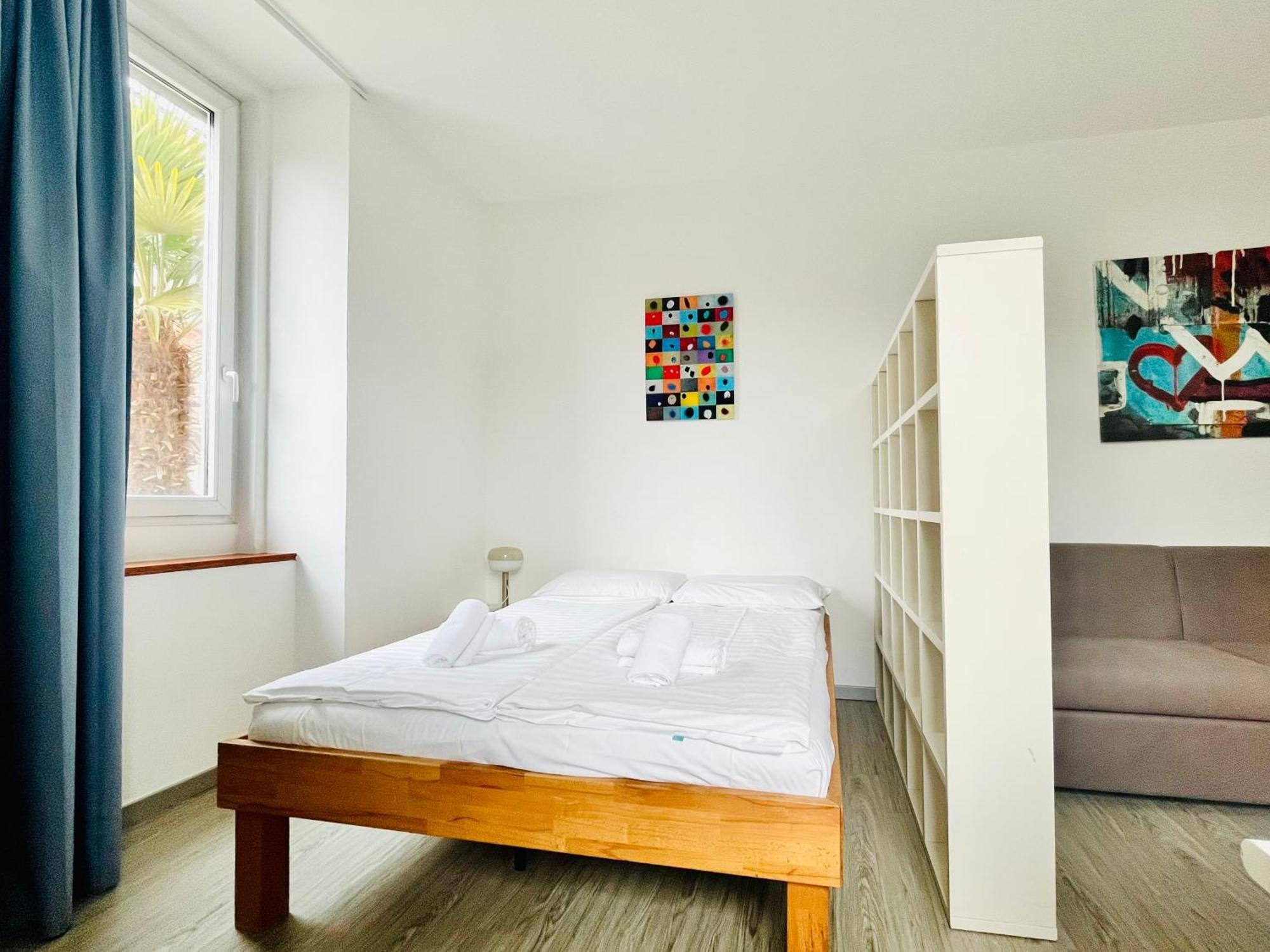 Guesthouse University By Lr - Self Check In Lugano Exterior photo