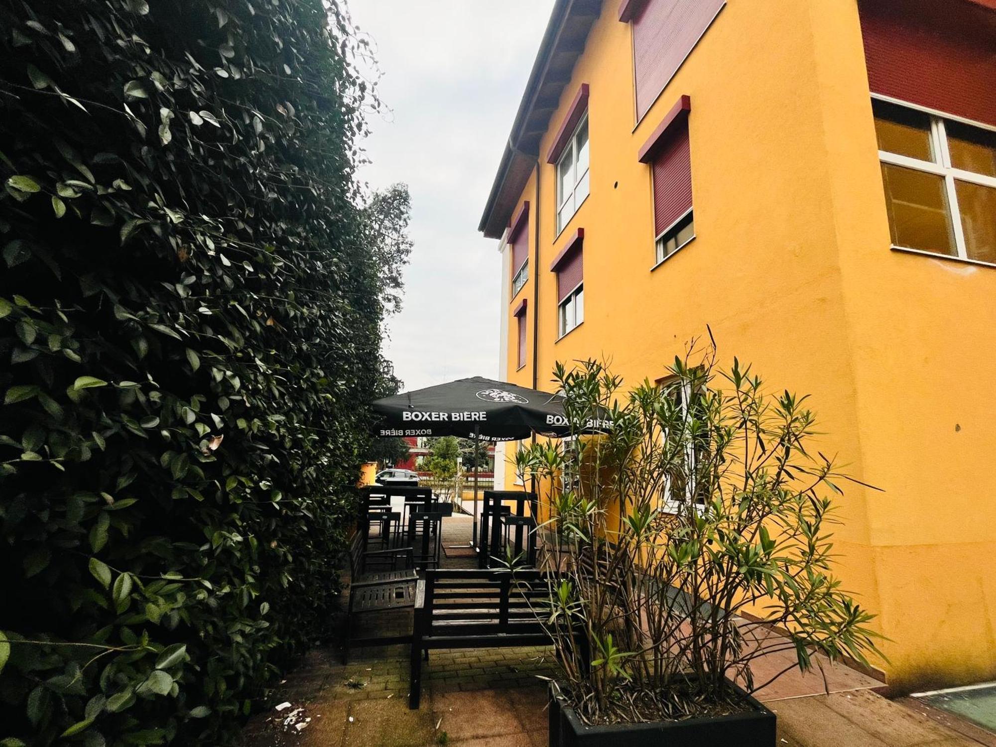 Guesthouse University By Lr - Self Check In Lugano Exterior photo